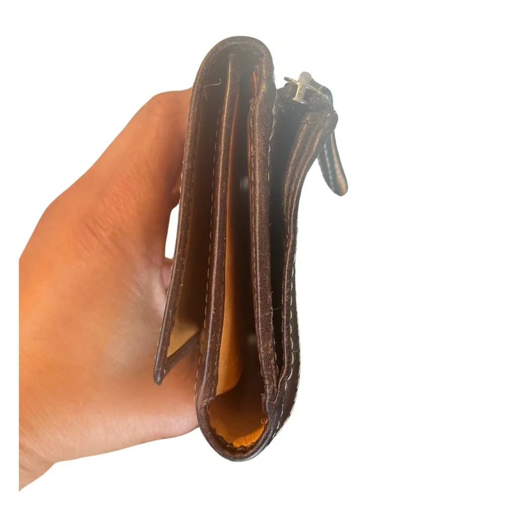 Coach SoHo Brown Trifold Wallet - Picture 6 of 14